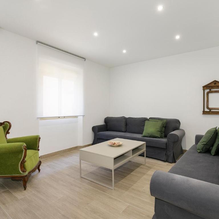 El Rincón de Granata - Three-Bedroom Apartment - 6