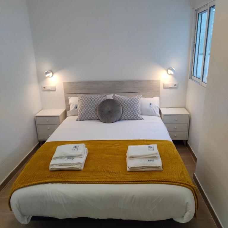 MiRa Los Patios - Two-Bedroom Apartment - 13