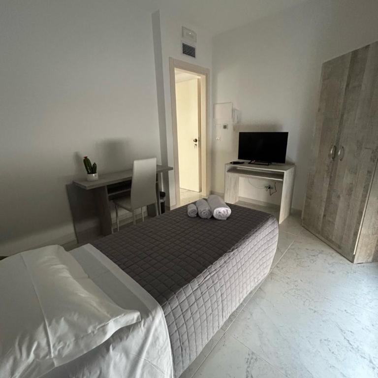 Aqua Marine B&B - Rooms and Apartments - Camera Deluxe (2 Adulti + 1 Bambino) - 5