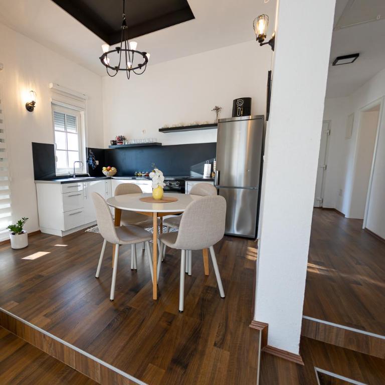 Villa Bona - Two-Bedroom Villa - 7