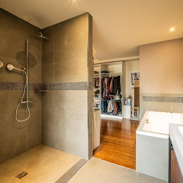 Le Couvent des Ursulines - Penthouse climatisé piscine - Apartamento de 7 dormitorios - 21