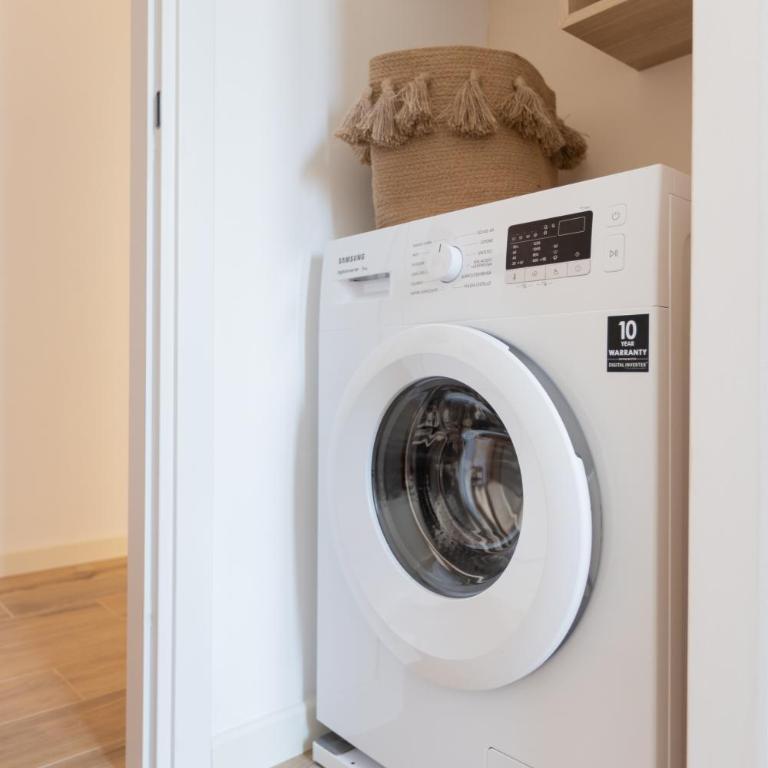 Alba Terrace - Rome Modern Apt Close to Metro - Apartment - 13