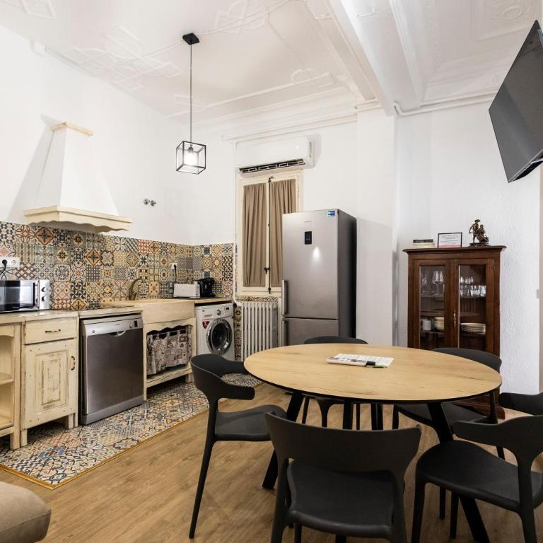 Live in Chianti Apartaments by Concept Flats - Two-Bedroom Apartment - 2