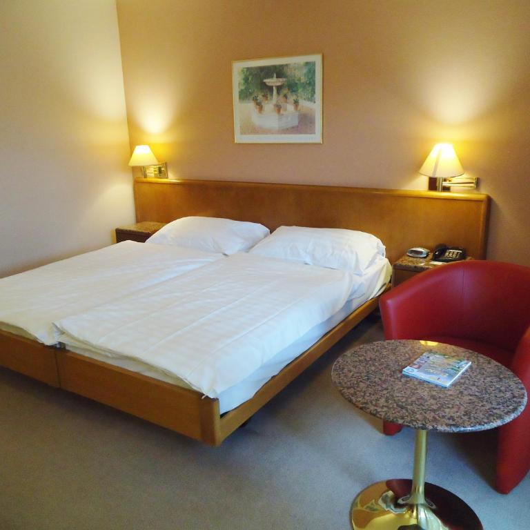 Hotel Le Cedre - Doppelzimmer mit Balkon - 7