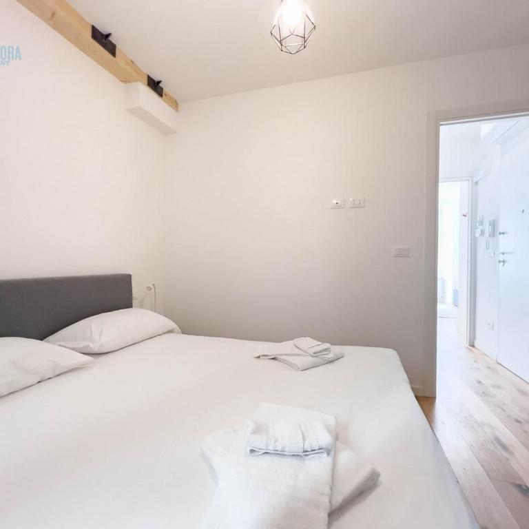Cassa di Risparmio 11 Tirabora Short Rent - Appartamento con 1 Camera da Letto - 25