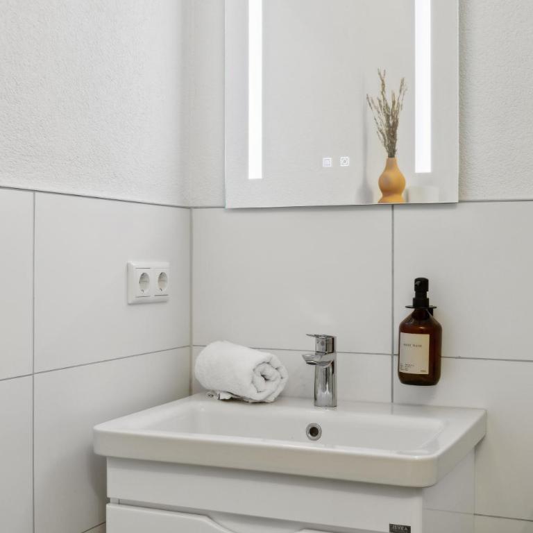 Casas Oasis - mit Einzel- & Doppelbetten - 2-Zimmer-Apartment - 12