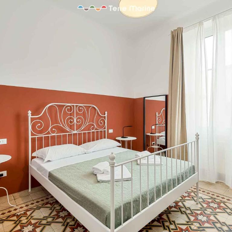 Vicci 57, Terre Marine - Ampia Camera Matrimoniale - 1