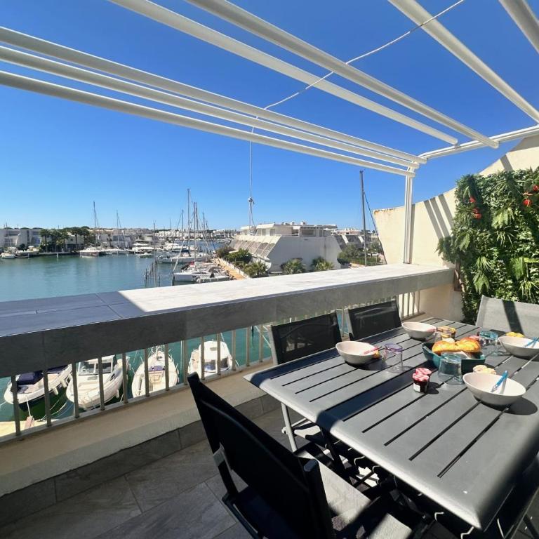 Le Plaisancier - Appartement Terrasse Vue sur le Port de Plaisance parking - Appartamento - 34