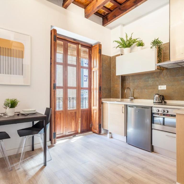 Modern Flat by Mercado Central in Ciutat Vella - One-Bedroom Apartment - 11