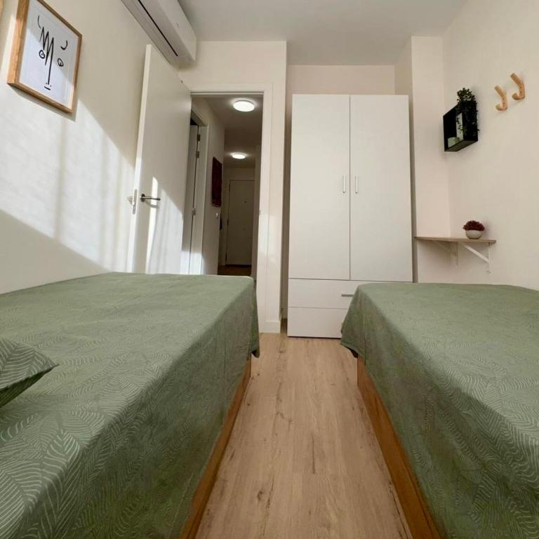 Cerca de la playa en Los Boliches - Apartamento de 2 dormitorios - 31