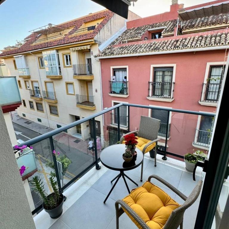 Cerca de la playa en Los Boliches - Apartamento de 2 dormitorios - 36