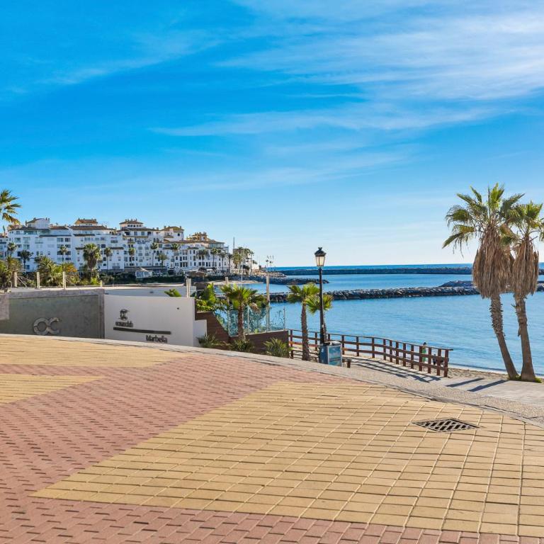 2 Bedroom Apartment in Medina Garden - Puerto Banús - Apartamento de 2 dormitorios - 50