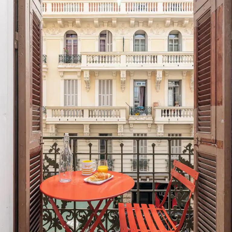 Soleil de la Buffa - Un joyau central à 3 min des plages - Appartement 2 Chambres avec Balcon - 8