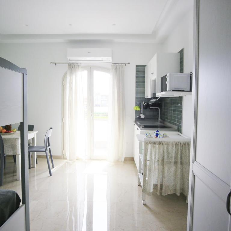 Villa Del Gaudio Rooms & Apartments - Suite Familiare - 1