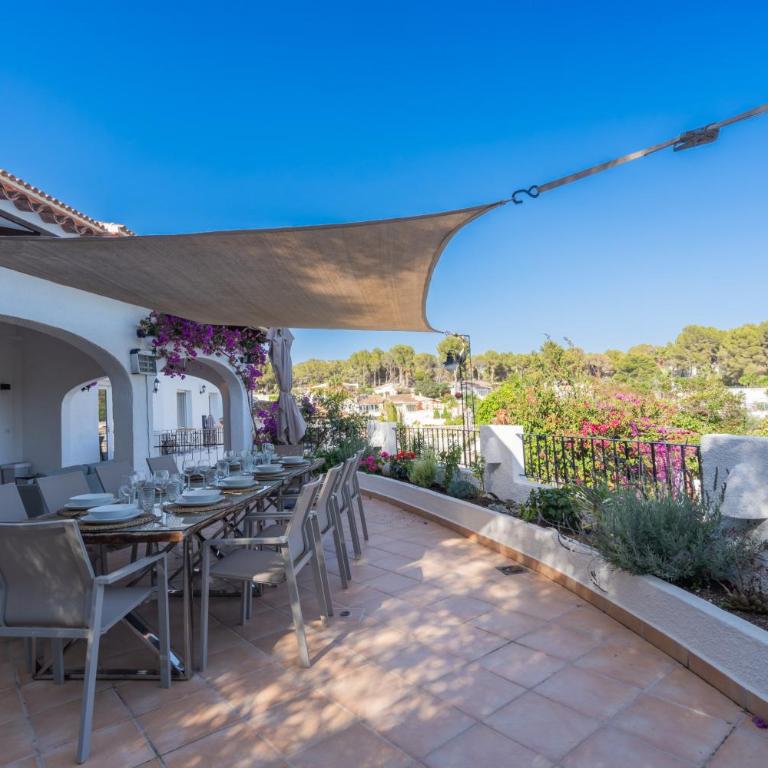La Vida Loca - Villa with Private Pool - 12