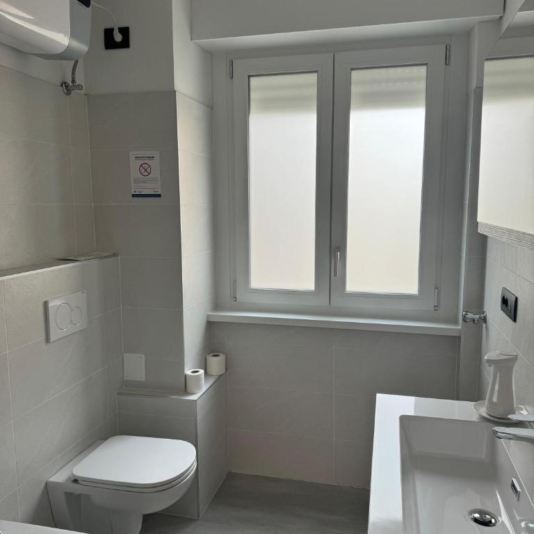 Giagi B&B - Single Room with Shared Bathroom - 7