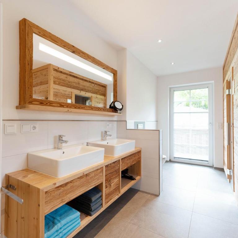 SCHMID Ferienwohnungen - Apartment mit 2 Schlafzimmern - 2
