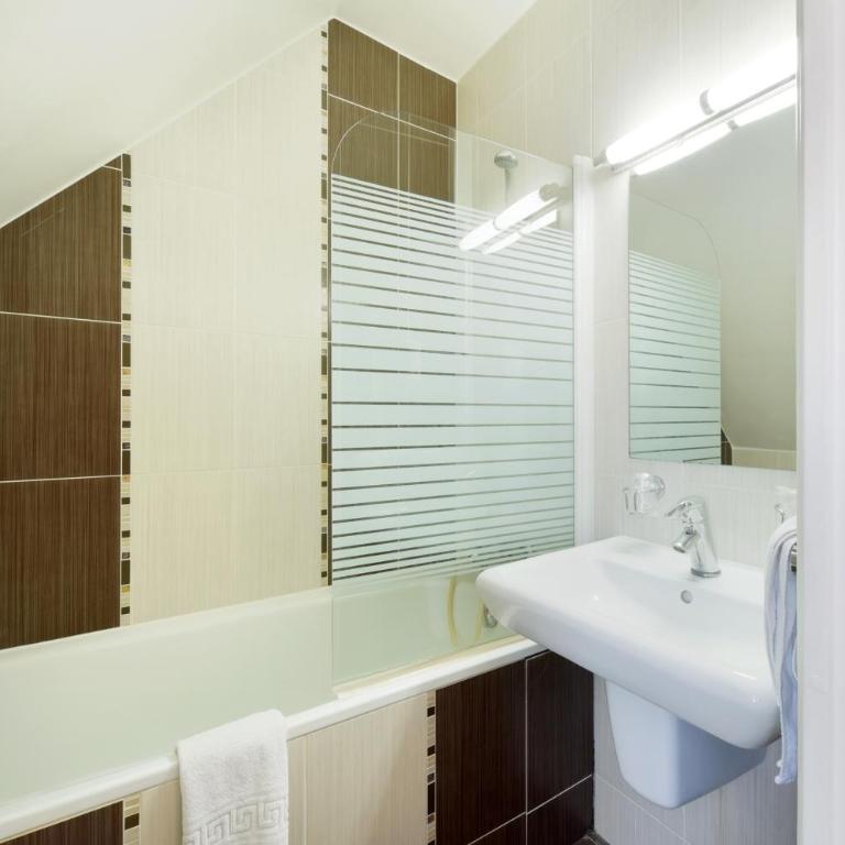 New Hôtel Gare Du Nord - Chambre Simple Supérieure - 4