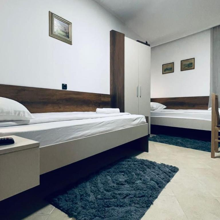 Kollar D Guest House - Prenoćište ROOMS - Classic Triple Room - 6