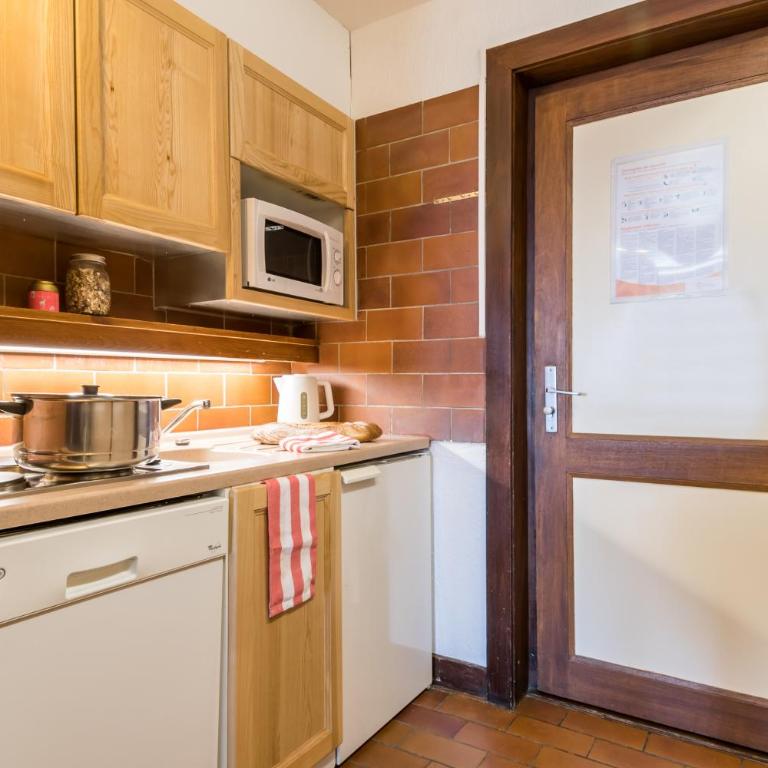 Résidence Pierre & Vacances Le Mont d'Arbois - One-Bedroom Duplex Apartment with Mezzanine and Sleeping Alcove (6 People) - 3