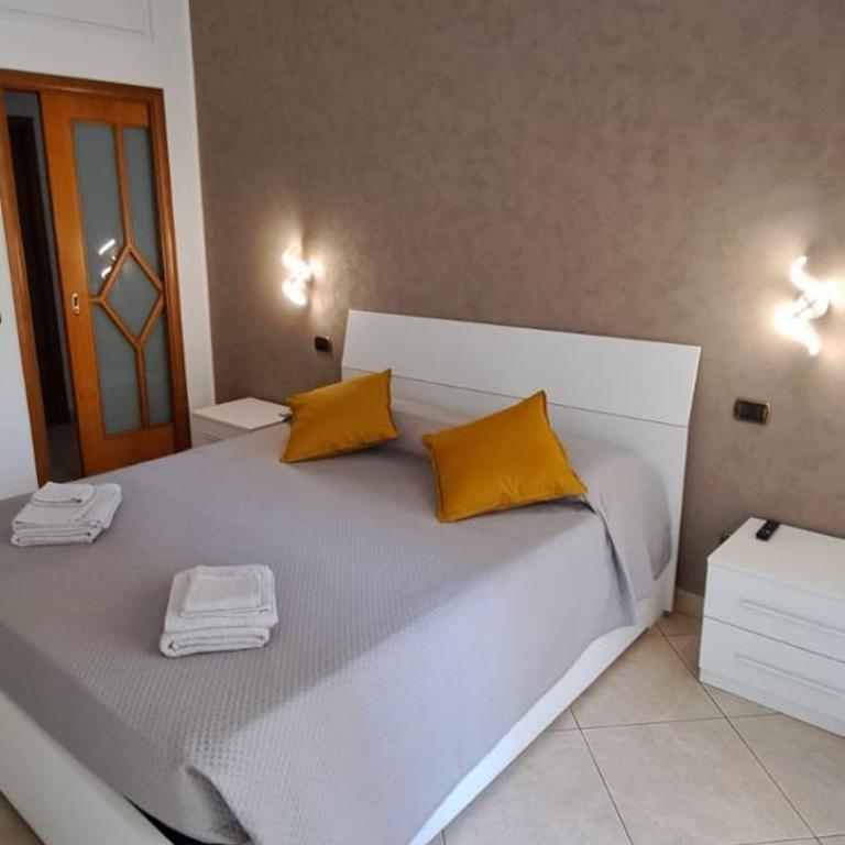 Paradiso sul mare - Appartamento con 2 Camere da Letto e Balcone - 9