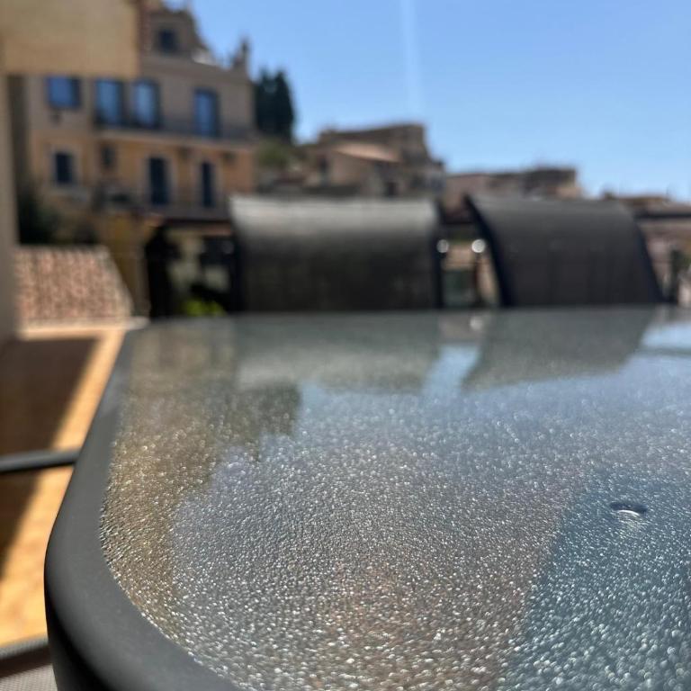 We Home Taormina Center with Parking - Appartamento con Vista e Balcone - 7