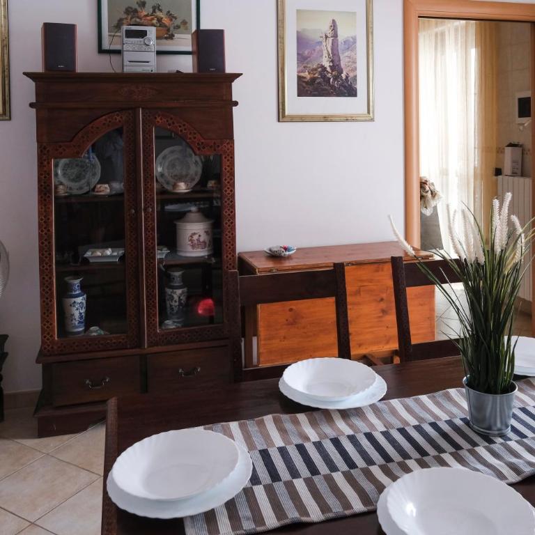 Casa di Laura - Appartamento con 2 Camere da Letto - 33