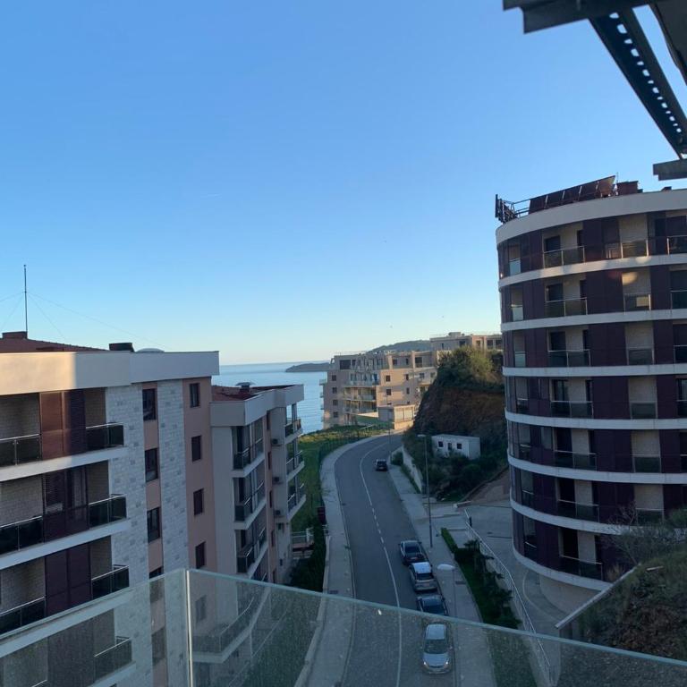 WOW Apartman Becici - Two-Bedroom Apartment - 8