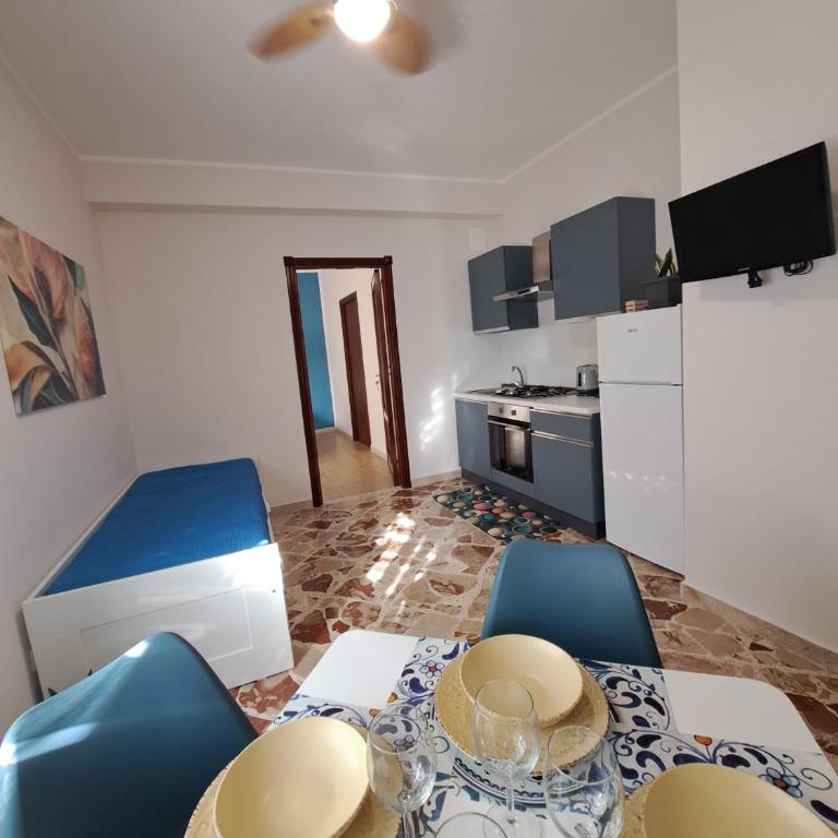 Skyline Palermo - One-Bedroom Apartment with Balcony and Mountain View - 12
