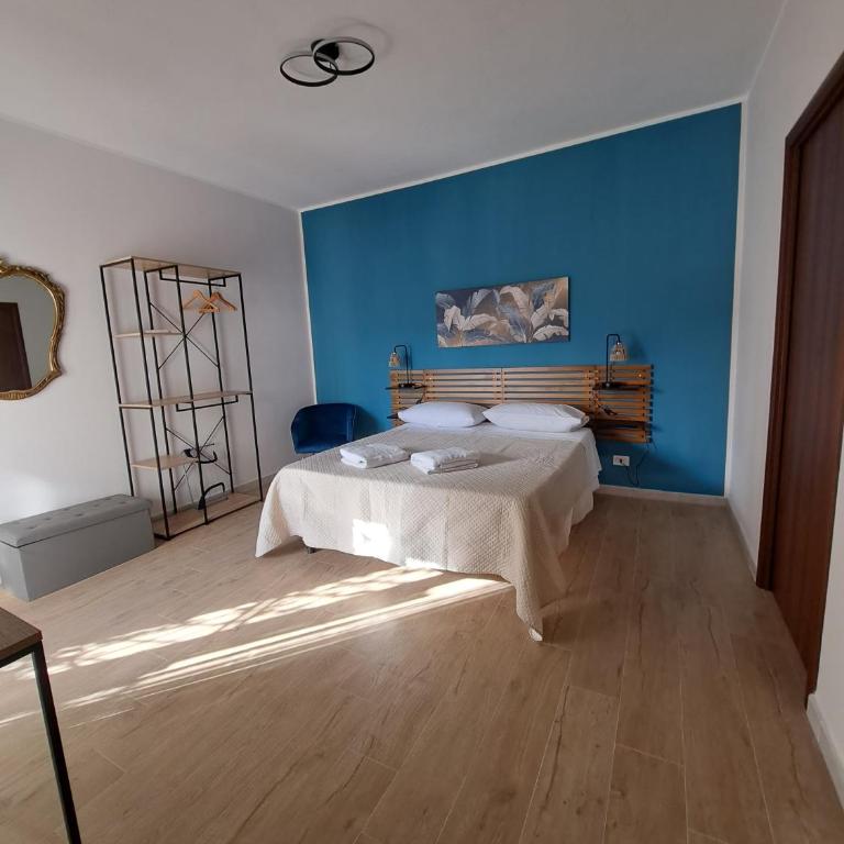 Skyline Palermo - One-Bedroom Apartment with Balcony and Mountain View - 13
