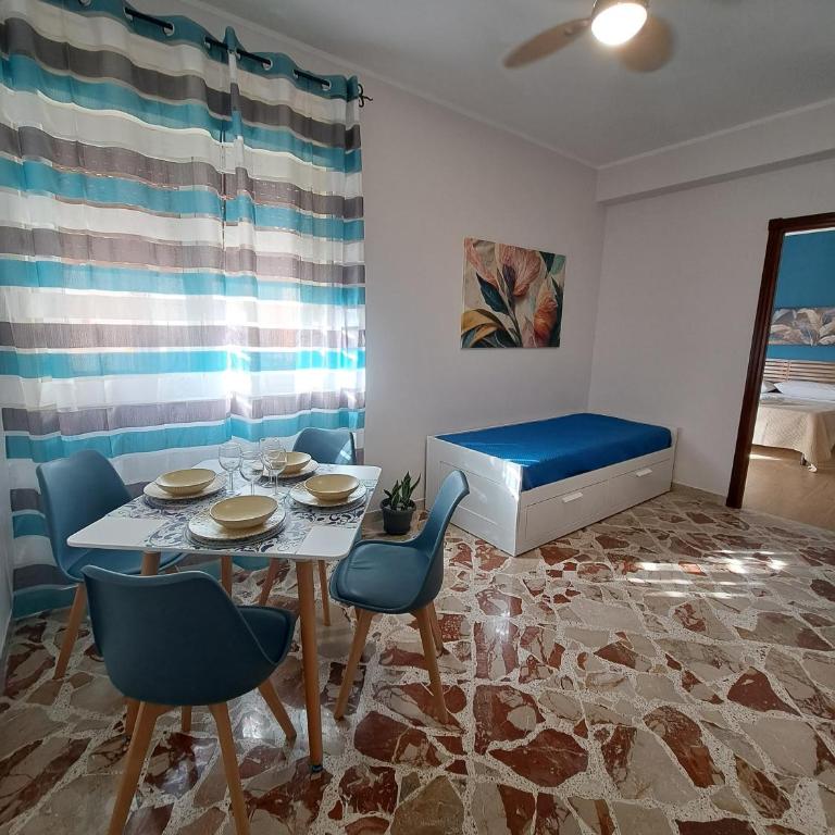 Skyline Palermo - One-Bedroom Apartment with Balcony and Mountain View - 15
