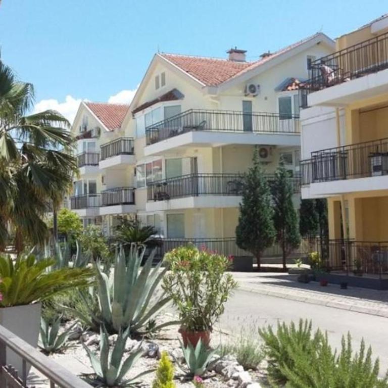 Apartment Djenovici, Norwegian Village S14 - Two-Bedroom Apartment - 1