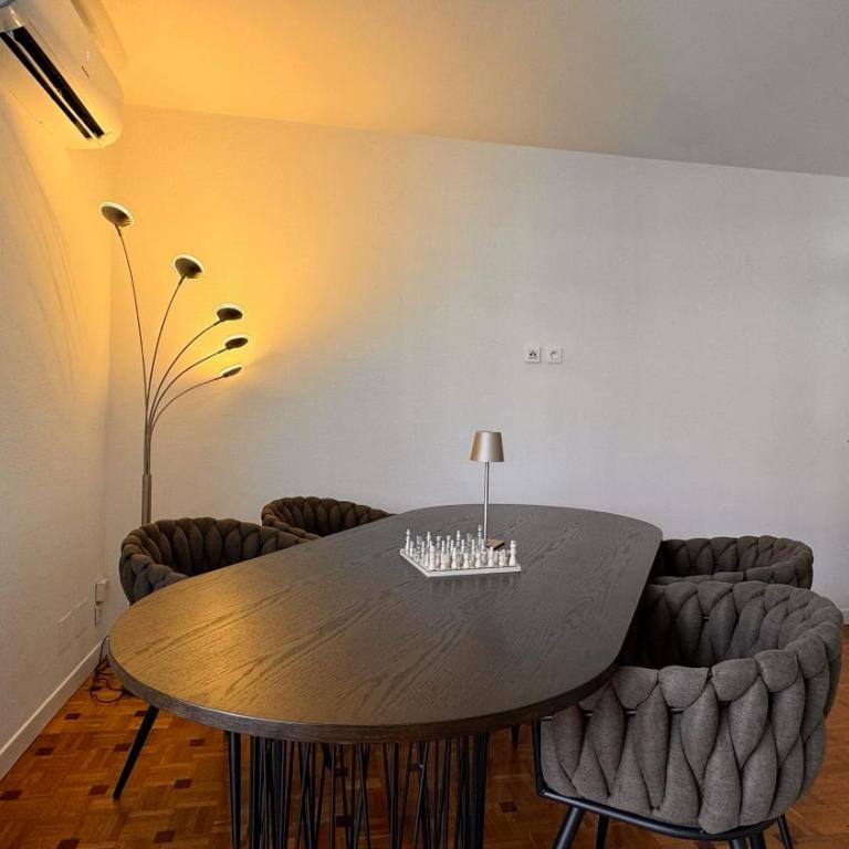Luxueux 3 pièces, Climatisé, à 10 minutes des Plages, Centre Ville, Vieux Nice - Appartement 2 Chambres - 2