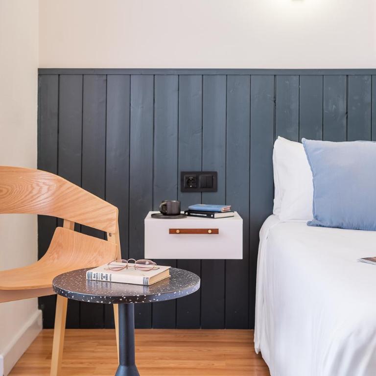 Granada Suites by Olala Homes - Classic Triple Room - 9
