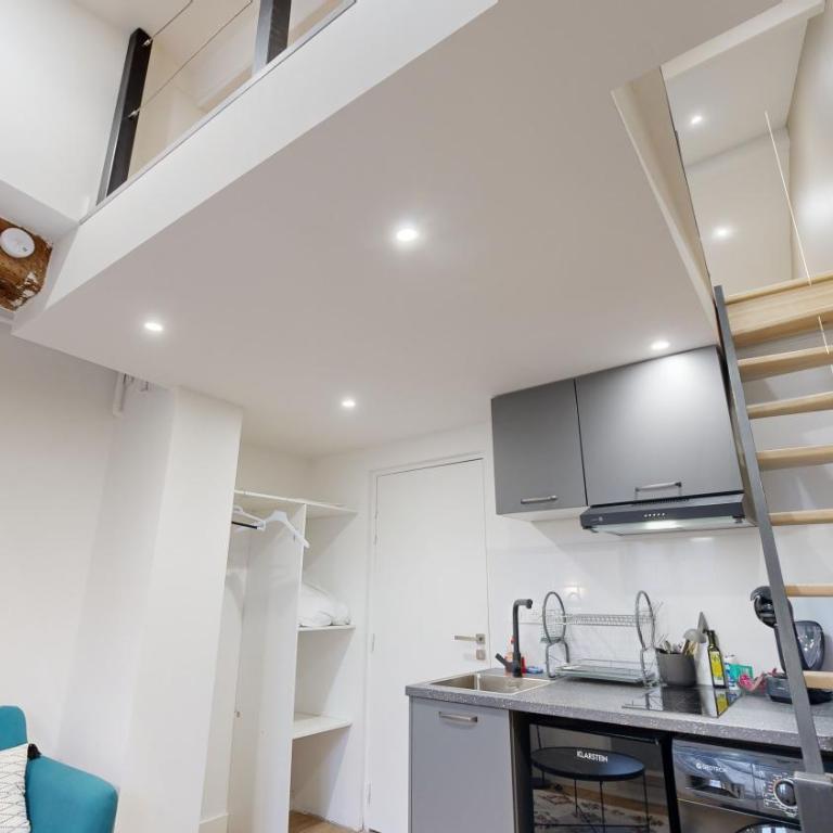 CHAL5 Duplex 25m2 à 200m du Capitole - Appartamento con 1 Camera da Letto - 2