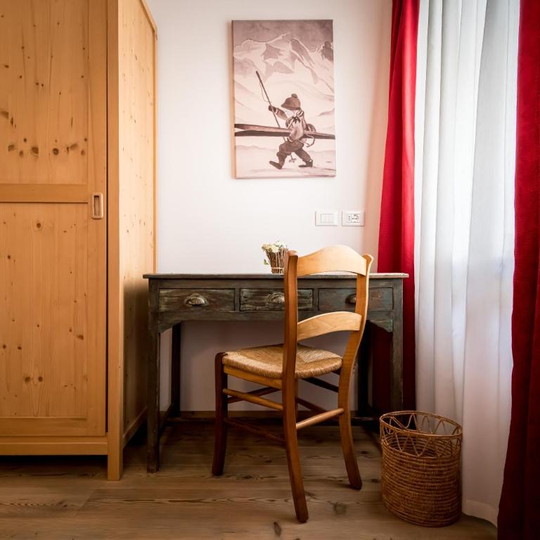 Am Schloss Guest House - Camera Matrimoniale con Bagno Privato - 3