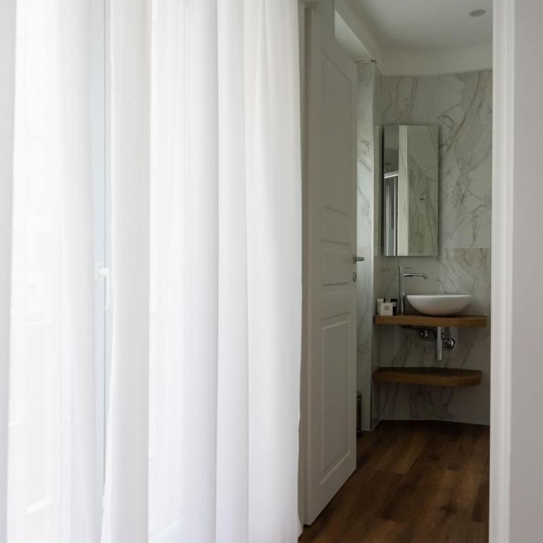 Appartamento con 2 camere e 2 bagni -San Giovanni- - Two-Bedroom Apartment - 23