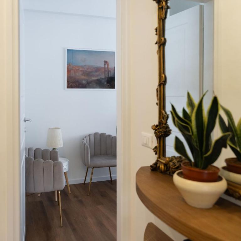 Appartamento con 2 camere e 2 bagni -San Giovanni- - Two-Bedroom Apartment - 30