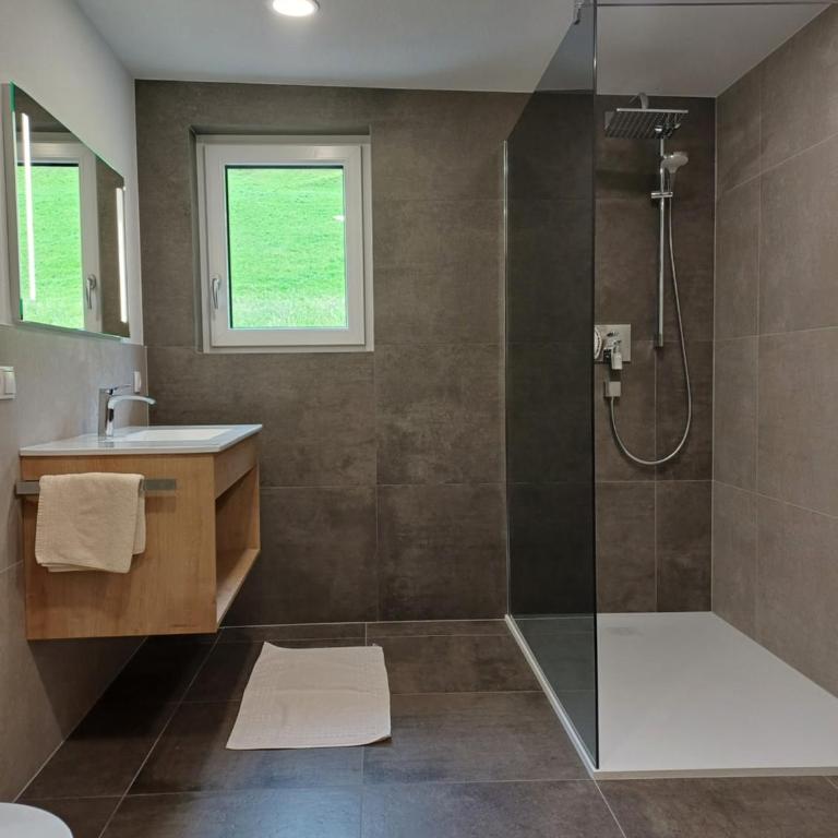 Ferienwohnungen Lechthaler - Apartment mit 2 Schlafzimmern und Balkon - 6