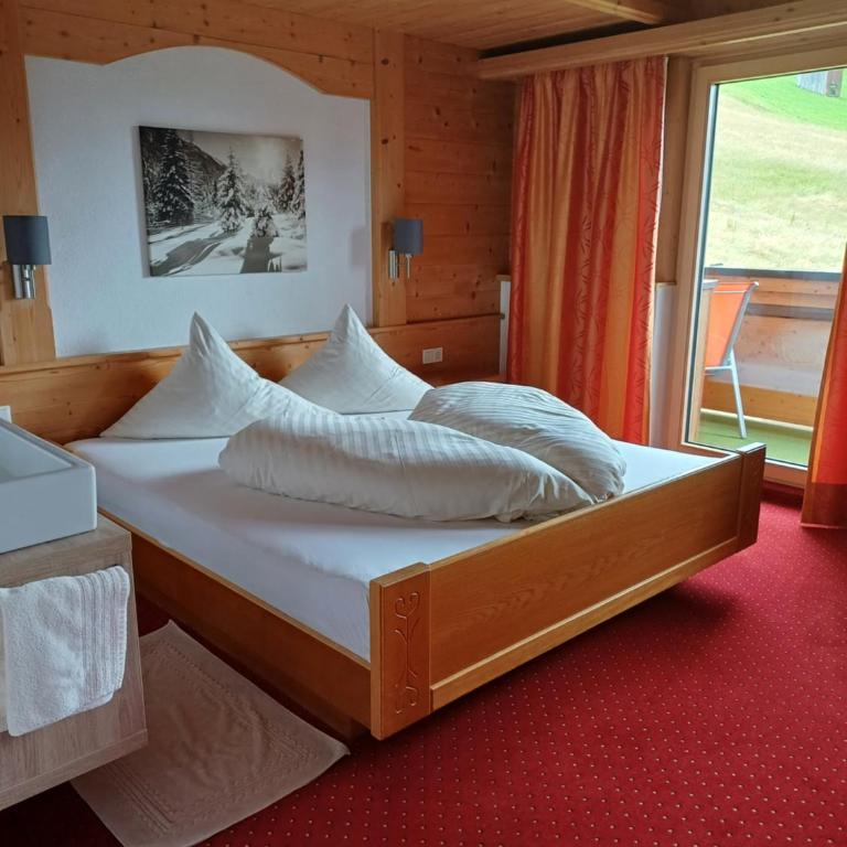 Ferienwohnungen Lechthaler - Apartment mit 2 Schlafzimmern und Balkon - 7