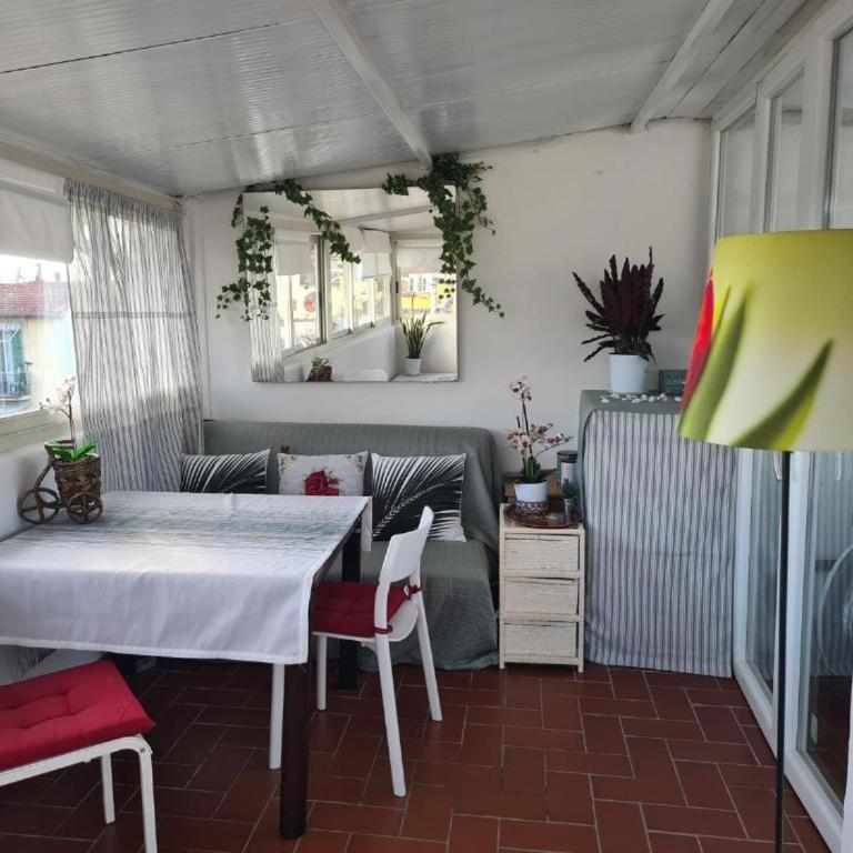 Goito - Appartamento con Vista e Balcone - 1