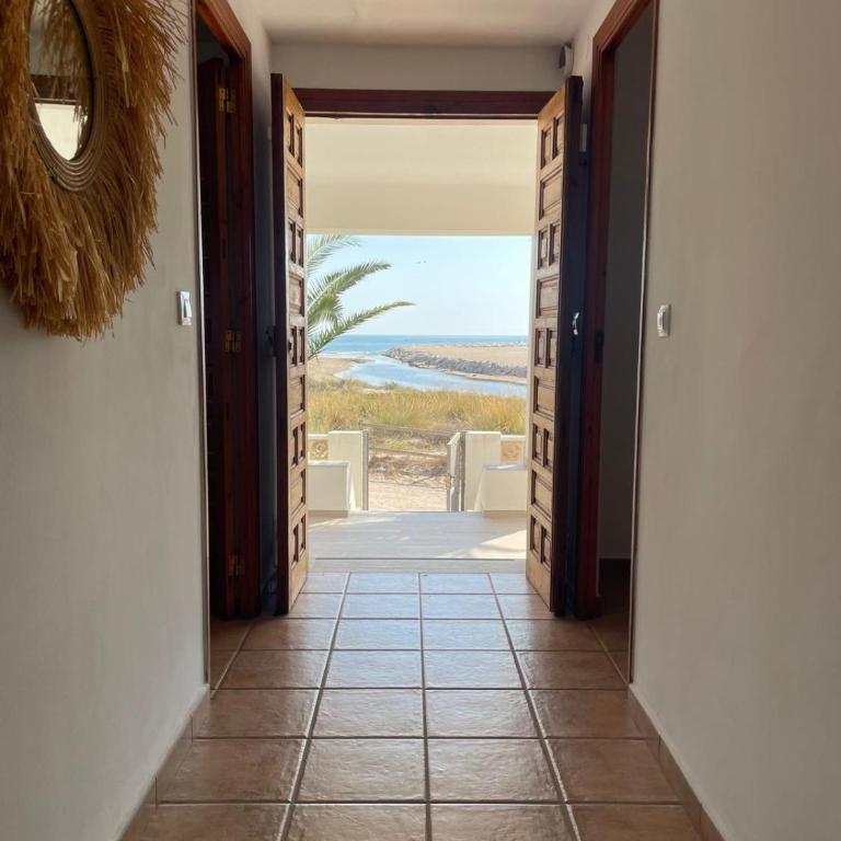 El Refugio del Mar & Villa en primera línea de playa en Oliva - Casa de 4 dormitorios - 1