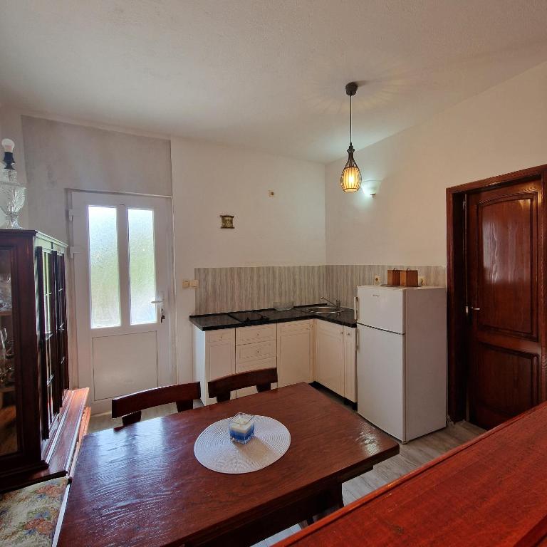 Apartmani Vlahović - Studio Apartment - 15