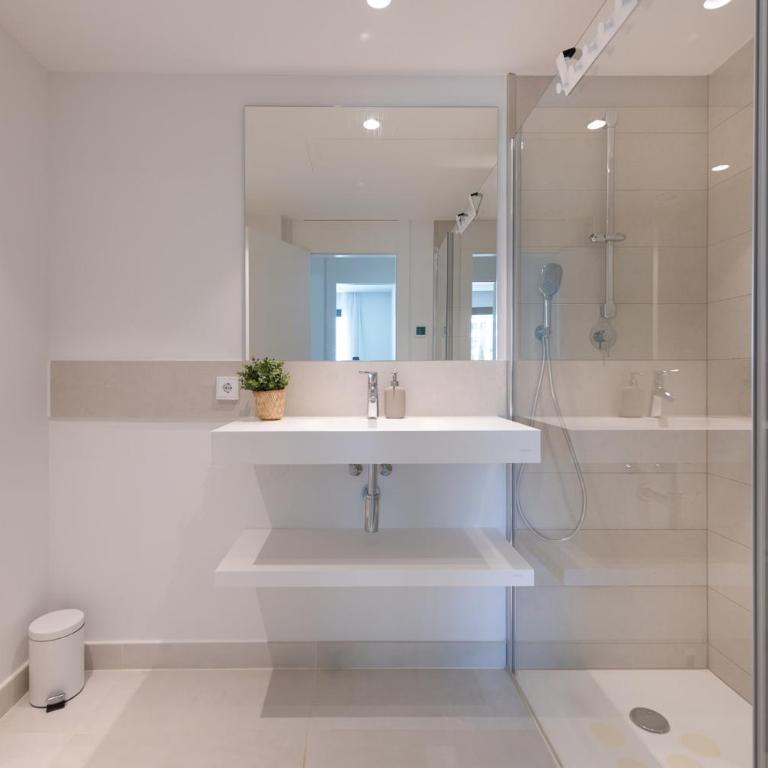 Beautiful 3 bedroom apartment in Higueron West - Appartement 3 Chambres - 13