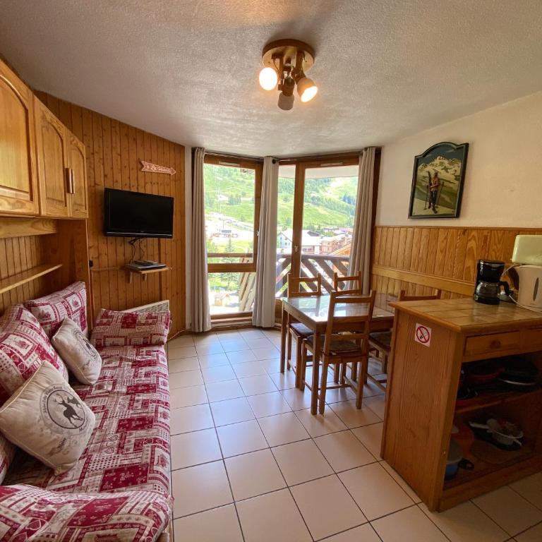 1 Bedroom appt with mountain views - Appartement 1 Chambre - 1