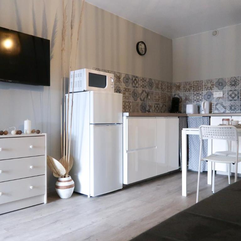 Magnifique studio Le FLAMANT DORE avec Loggia, Terrasse & Climatisation, Proche Mer - Studio mit Terrasse - 3