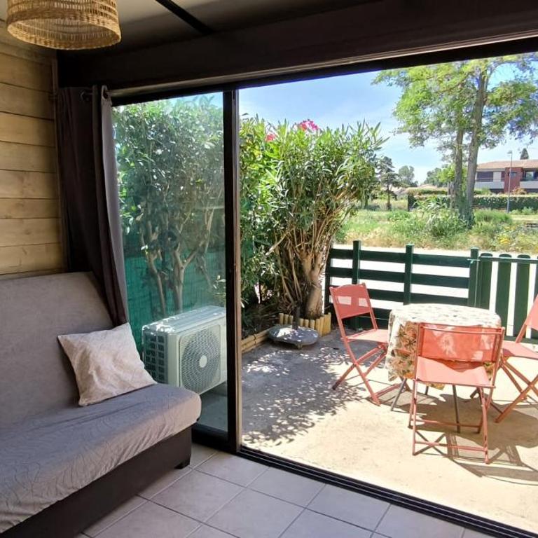 Magnifique studio Le FLAMANT DORE avec Loggia, Terrasse & Climatisation, Proche Mer - Studio mit Terrasse - 11