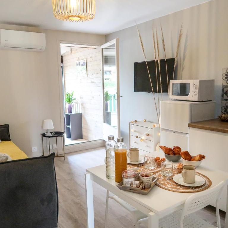Magnifique studio Le FLAMANT DORE avec Loggia, Terrasse & Climatisation, Proche Mer - Studio mit Terrasse - 15