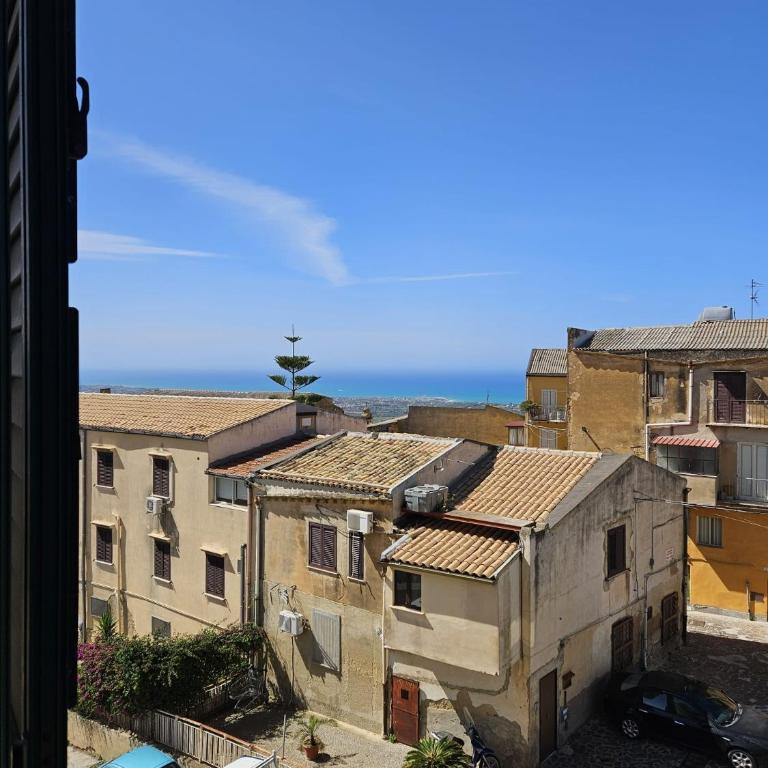 B&B IL Pistacchio - Camera Tripla Deluxe con Vista Mare - 1