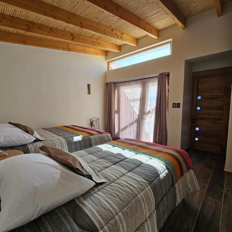 Hotel Pirwa - Habitación Doble con baño privado - 2 camas - 8